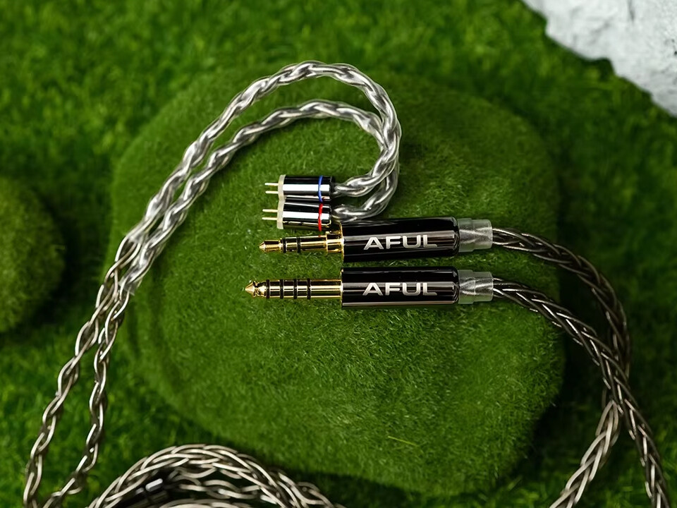 AFUL Performer 5+2 (Performer 7)」 2DD+4BA+1Micro Planar構成。魅力