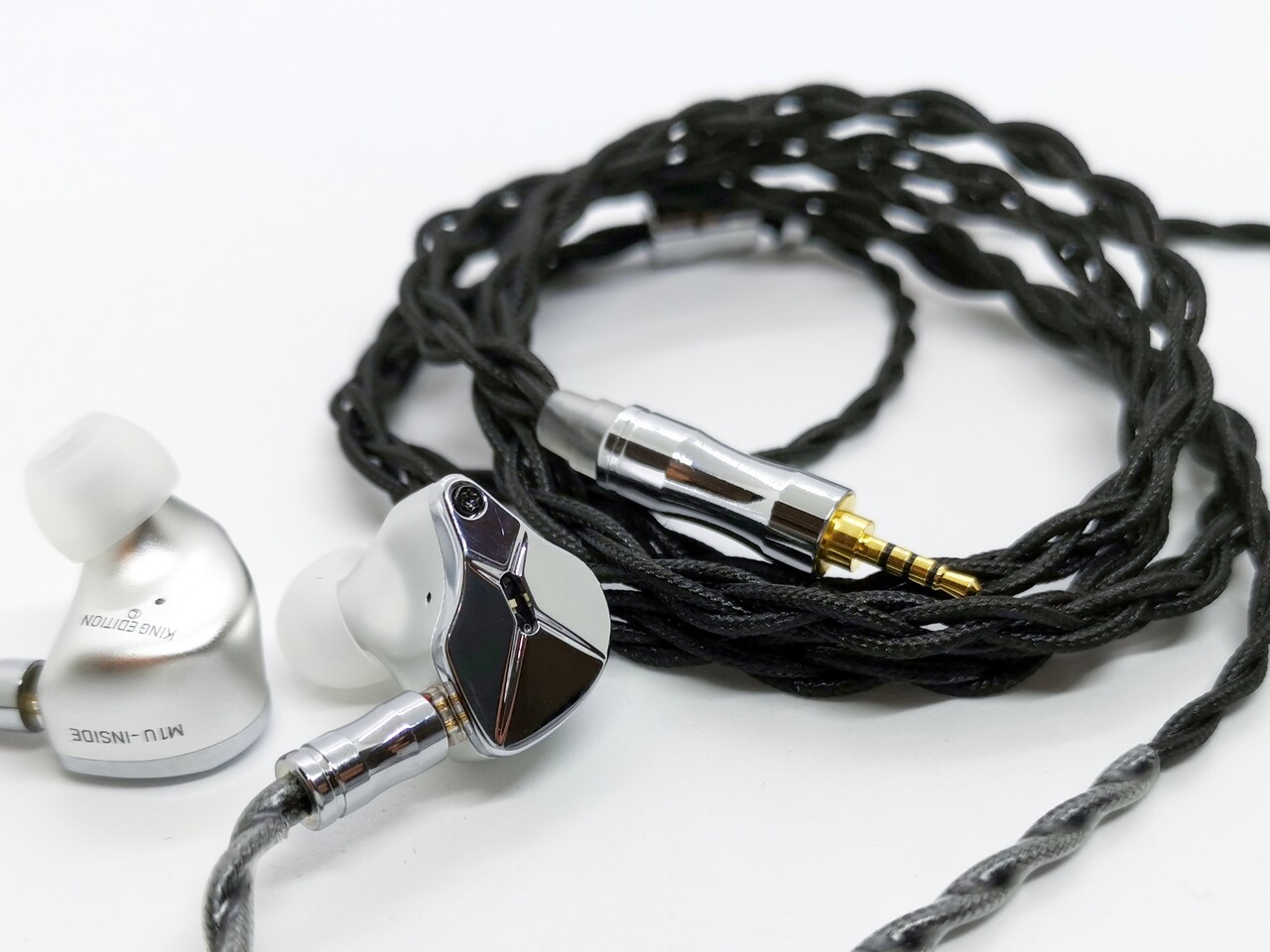 NICEHCK C4-1」 銀メッキ 6N UPOCC 超高純度単結晶銅線を使用