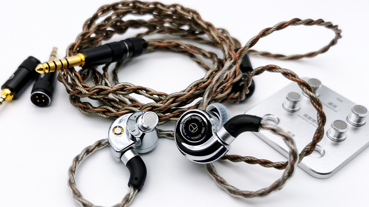 TRN Conch」 DLCを採用、交換フィルター&プラグに充実した付属品と全部