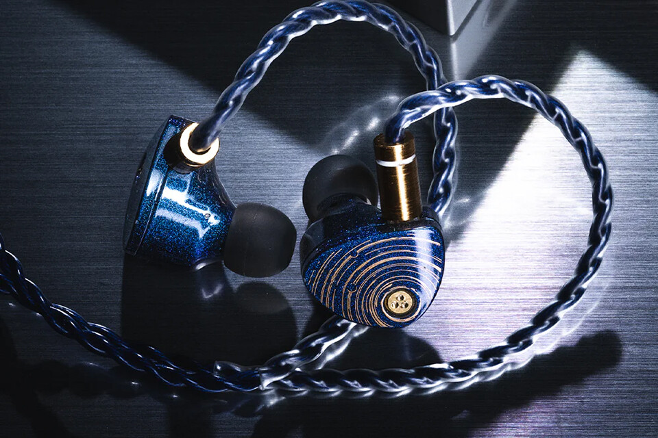 Moondrop Starfield 2」 ドライバーとシェルデザインを一新。美しい