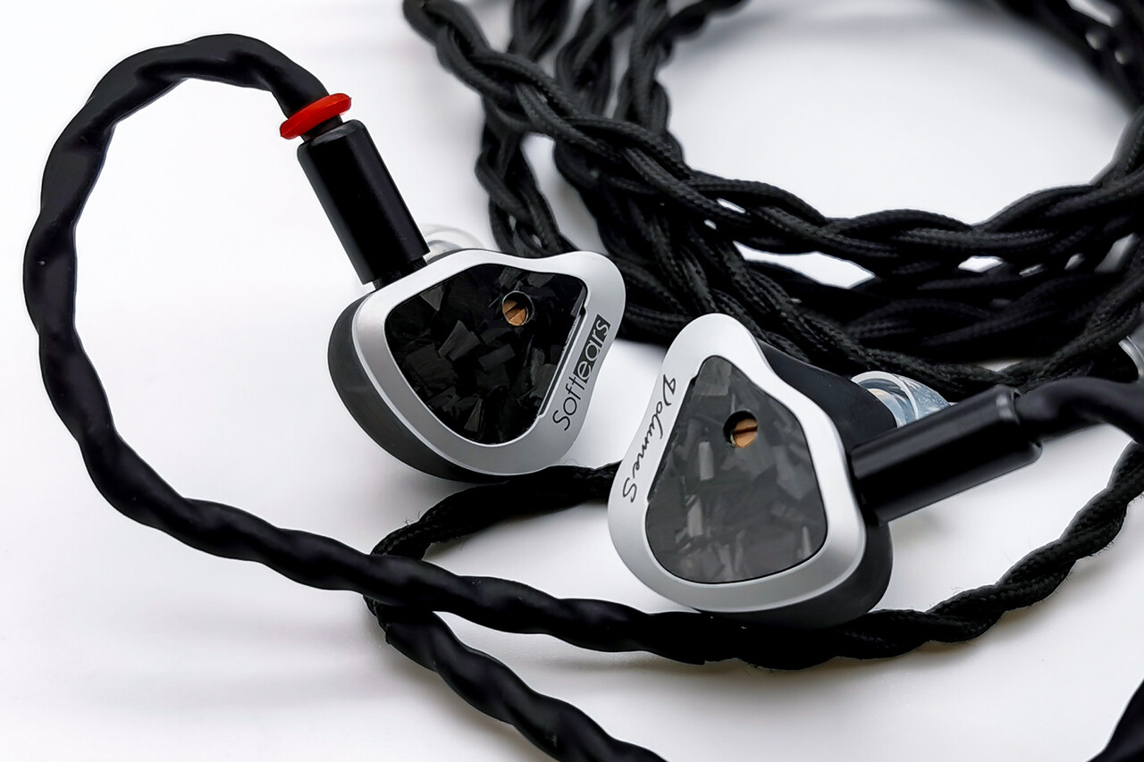 棚からレビュー】 「Softears Volume S」 クールな外観と2種類のモード