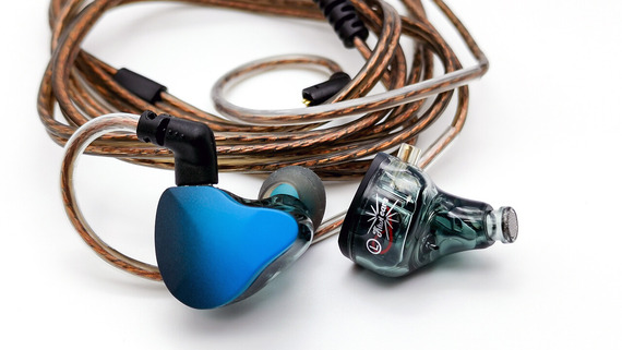 Kiwi Ears Dolce」 独自のLDP複合振動板を採用。適度にウォームかつ