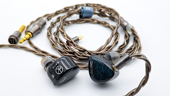 DUNU X KOTO ITO」 2DD+2BA構成でボーカル域と強力な低域による特徴的