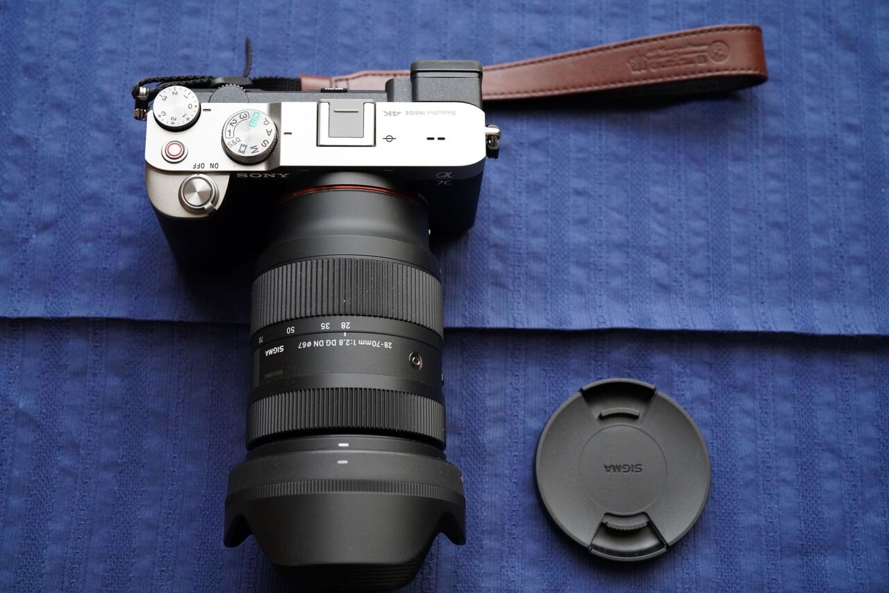 SONY Eマウント用ズームレンズ SIGMA 28-70mm F2.8 DG DN 購入記 : 男