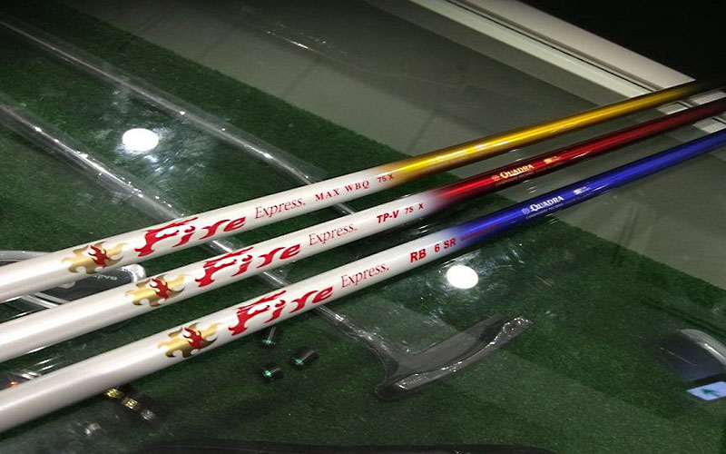 隠れた名器ファイアーエクスプレスのシャフトを試打評価 : ゴルフ