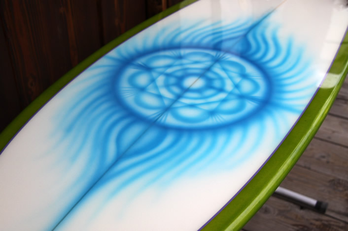 最高にカッコいいボードなのだ : HOLYSMOKE