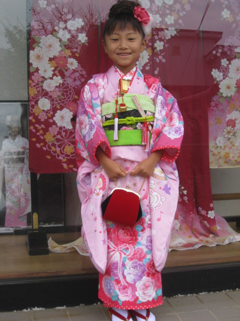 松田聖子の着物とドレス(七五三&振袖) : きもの店長blog