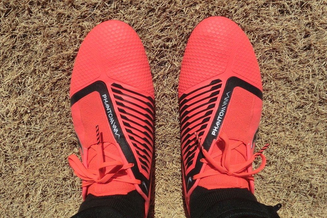 ナイキ ファントムヴェノム エリート FG 【レビュー】 評価 : Kohei's