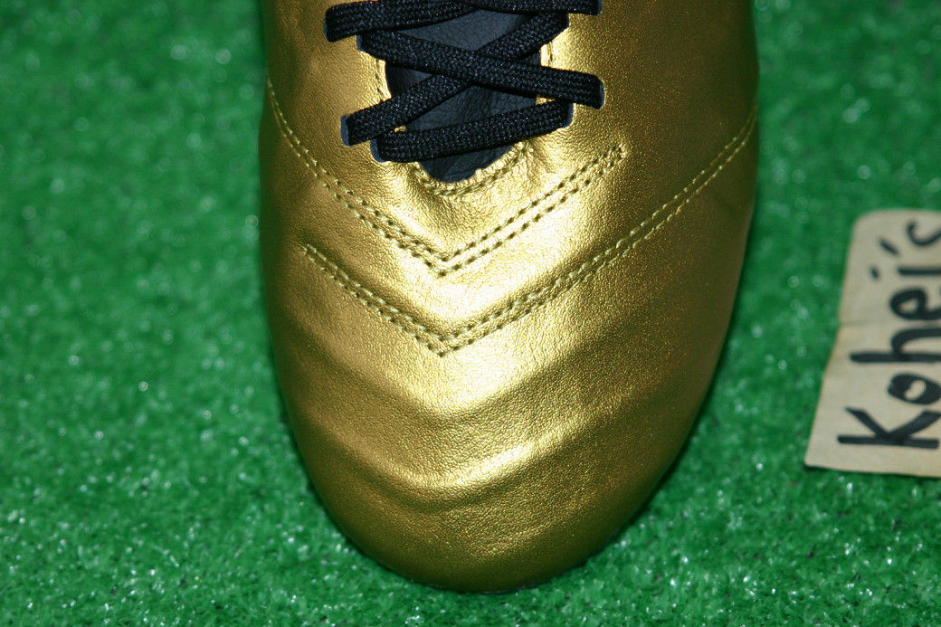 詳細】 ナイキ ティエンポレジェンド6 SE FG トッティ ゴールド