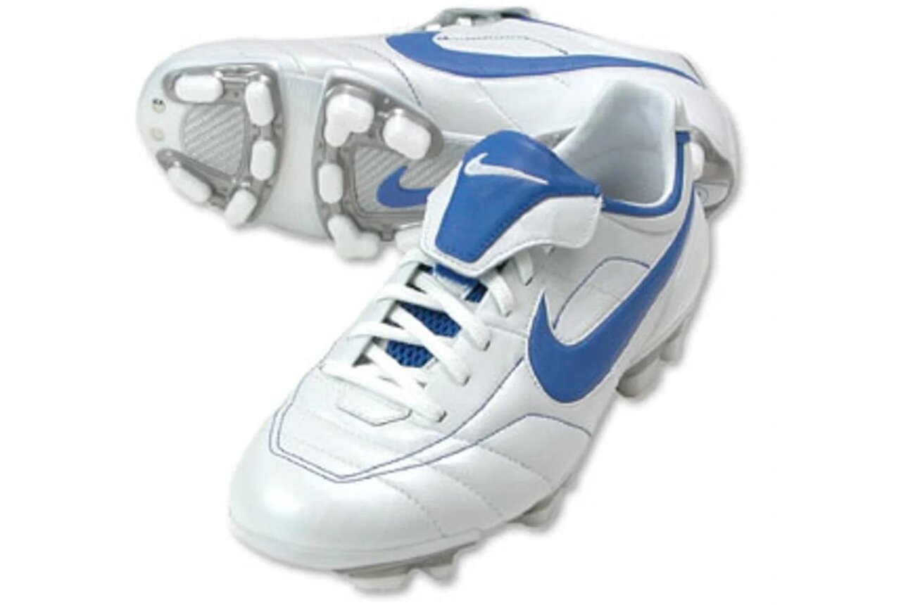 イタリア製のTIEMPOが限定発売「ティエンポレジェンド9 MADE IN ITALY