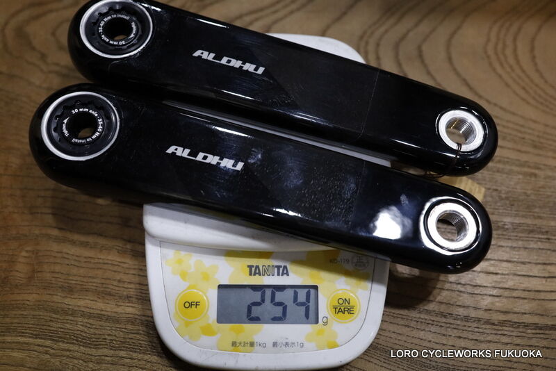 ROTOR カーボンクランクは軽量で、そしてカッコいい！ 気まぐれに重量