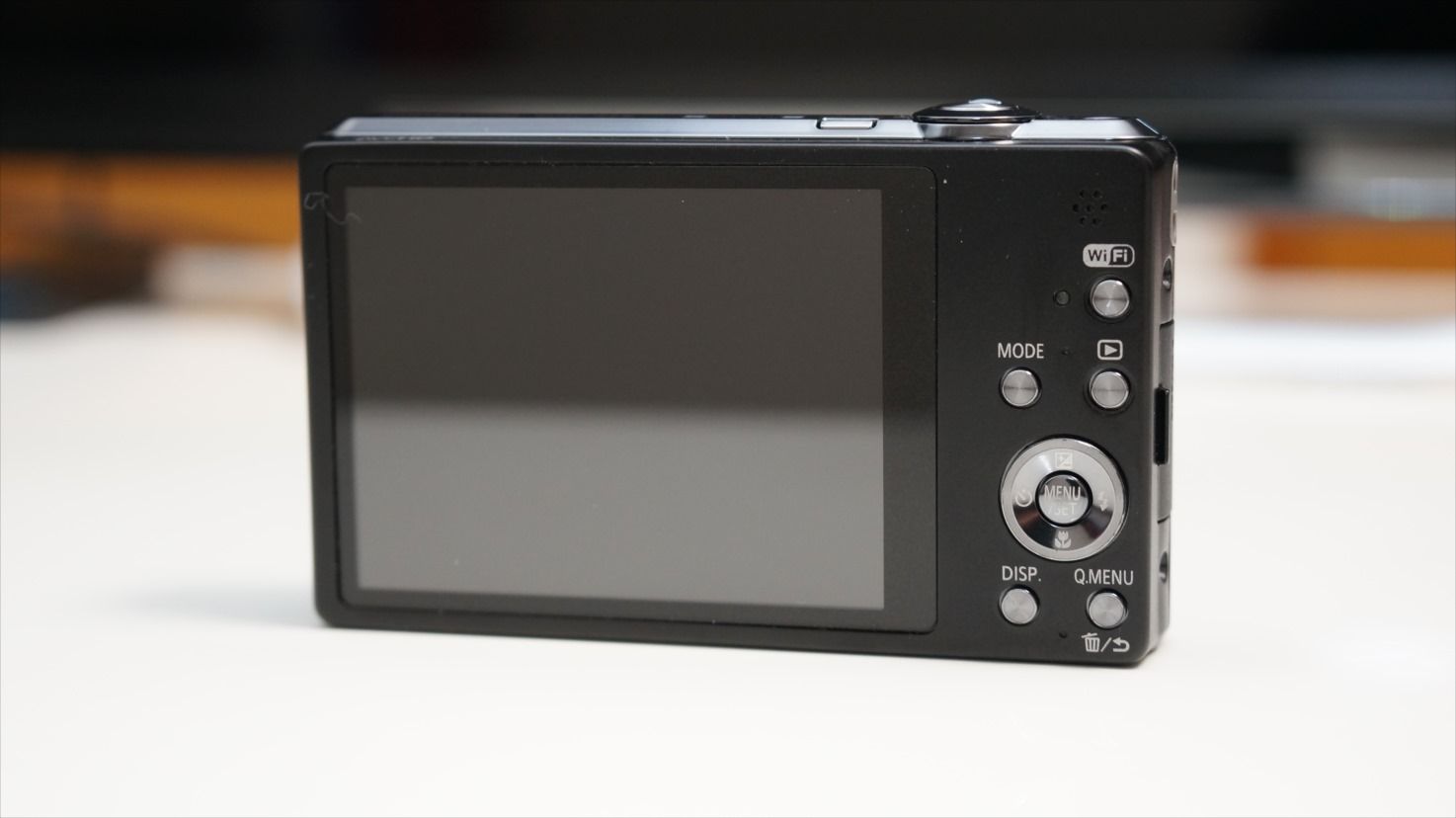 初めてのLUMIX。初めてのLEICA。 ＜Panasonic デジタルカメラ LUMIX