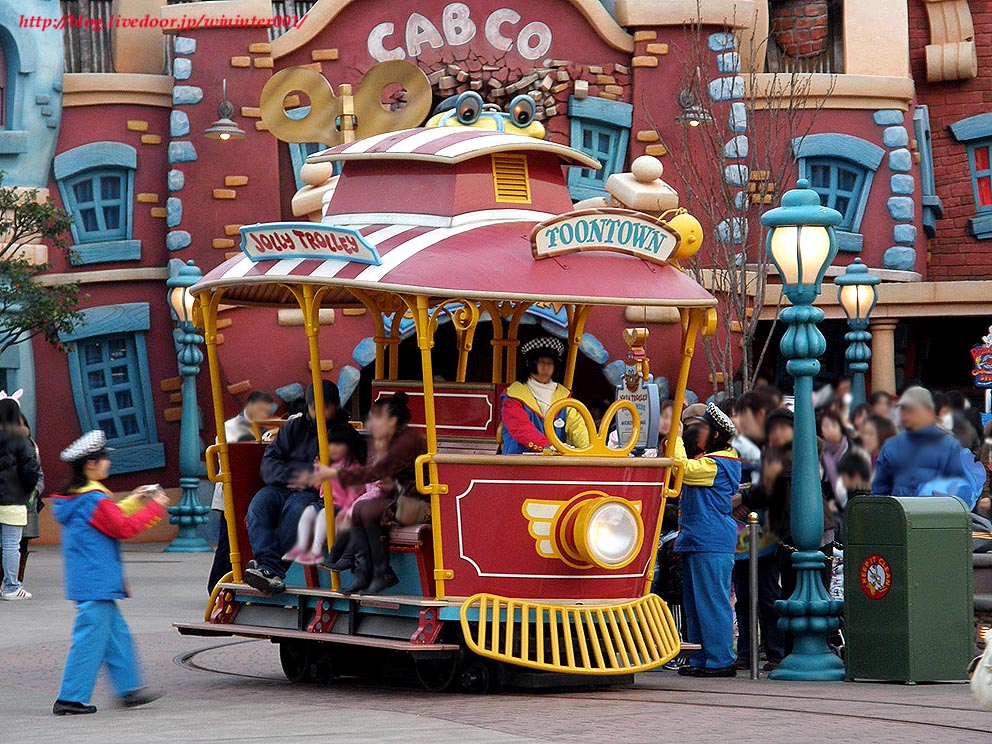 ジョリートロリーは4月で終了。一体どんな背景が…？？ : TDRな生活