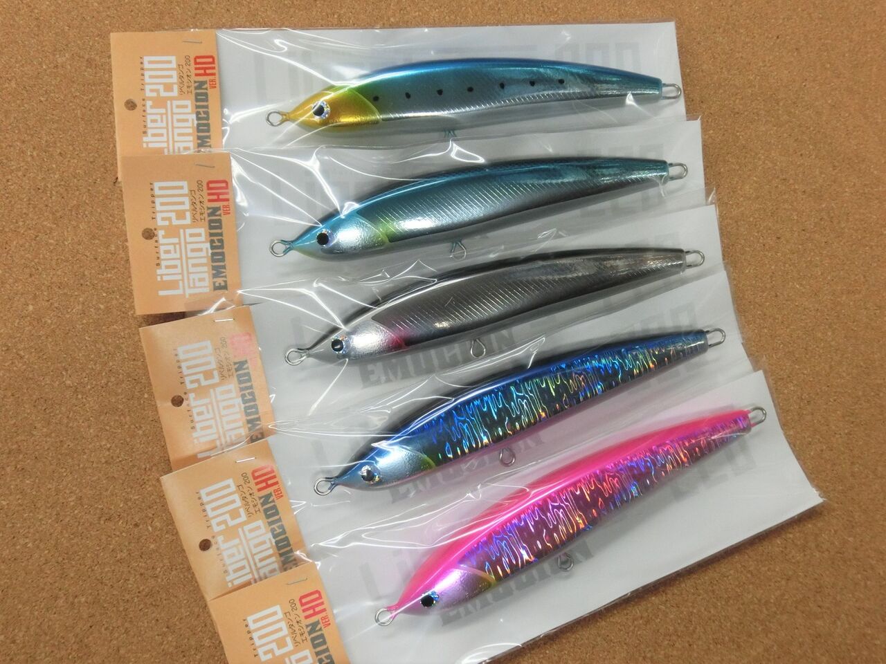 ヴィレッジ ルグランタンゴ240 フィッシュトリッパーズ リベルタンゴ γ