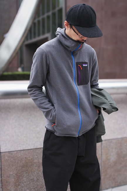 Patagonia [Men's R1 Air Fullzip Hoody]