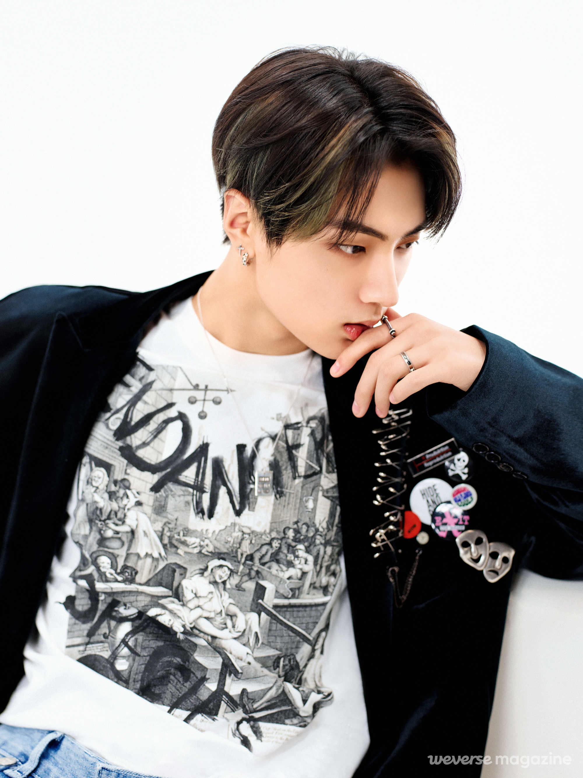 제이 “항상 생각을 열어두려고 해요” - Weverse Magazine