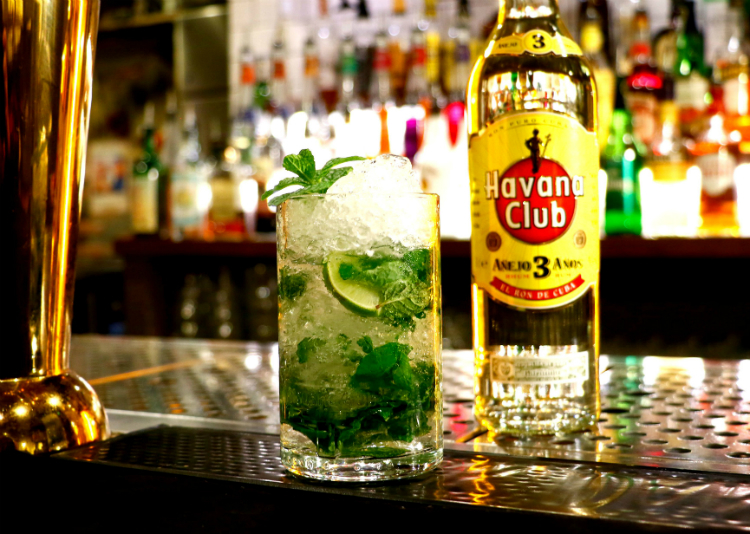 銀座300BAR】のモヒートが“日本初”キューバ国認定に。16種300円で