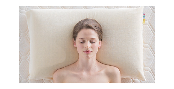 ピロー グランデ 〜マニフレックスの枕で肩こり改善 - マニフレックス