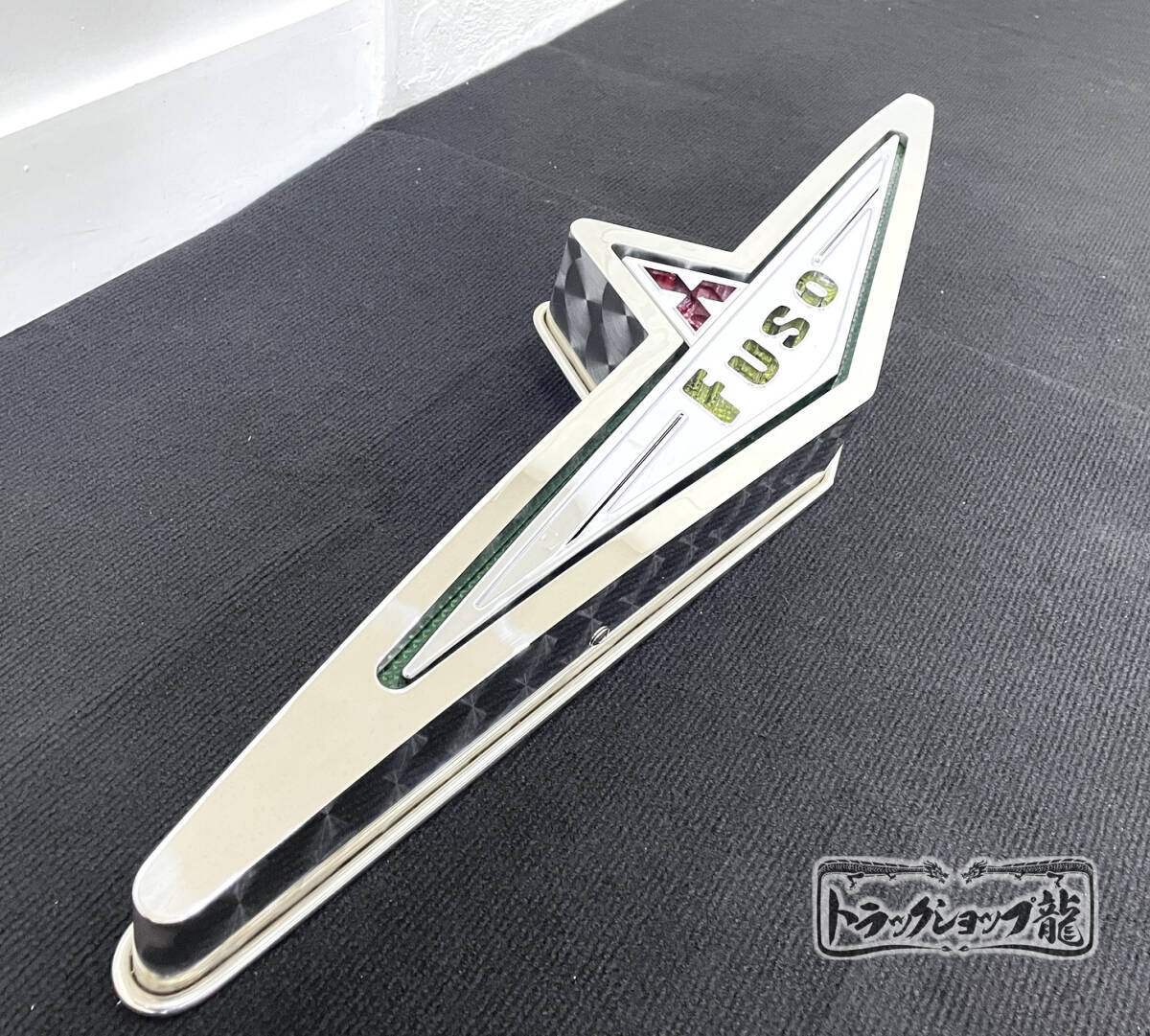 中型 バスマーク用部品 メッキ ふそうマーク 1枚 三菱ふそう バス