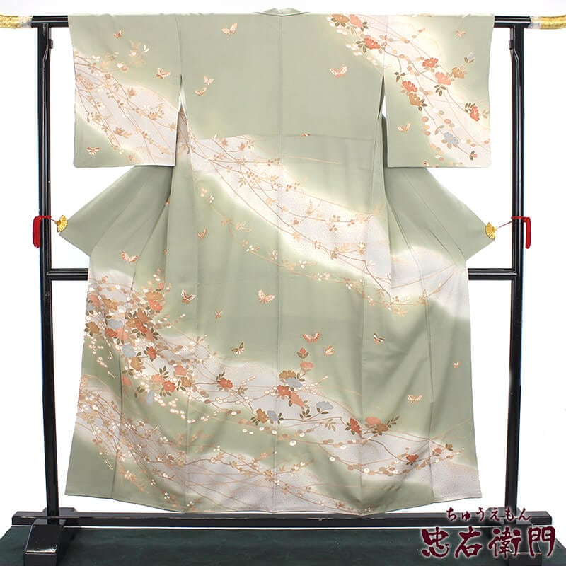 中古】 訪問着 レディース 正絹 薄緑 華やか 花柄 金彩 身丈158.5cm 裄