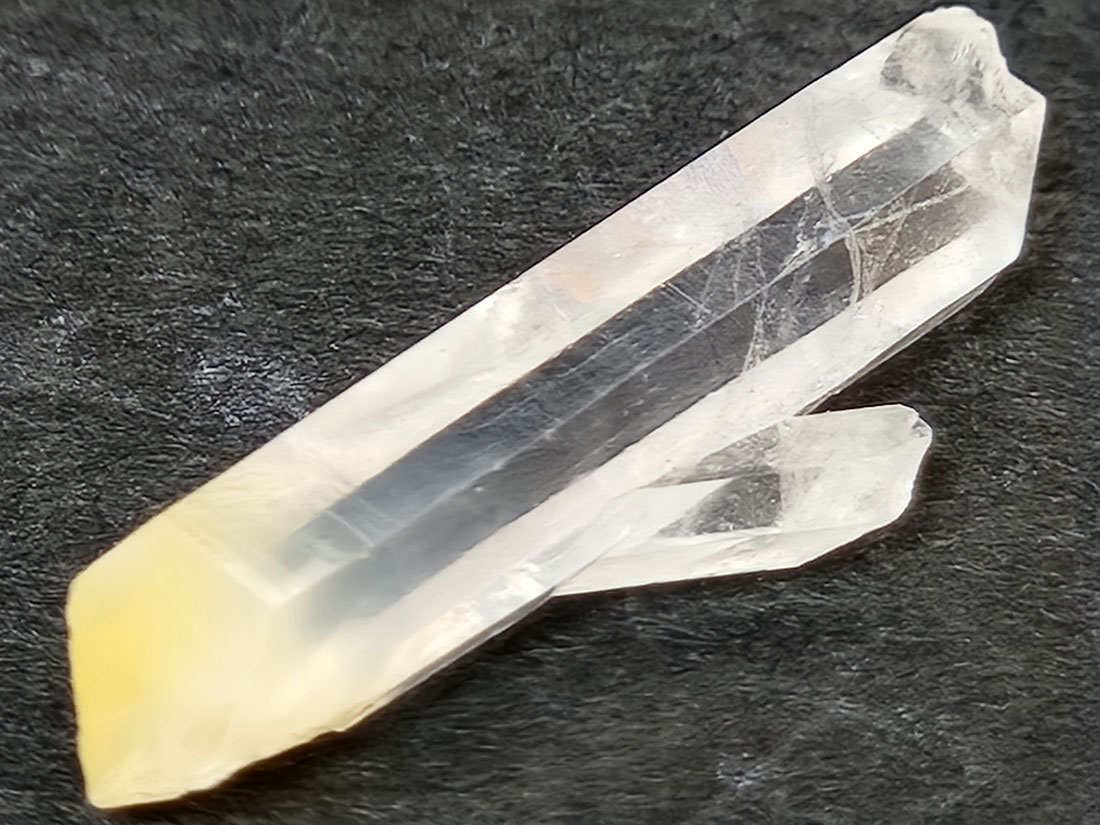 コロンビア産 マンゴークォーツ