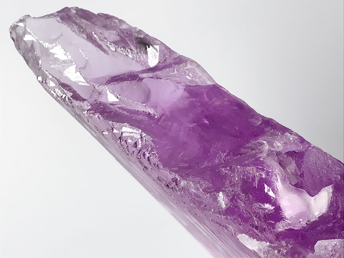 高品質】アフガニスタン産クンツァイト