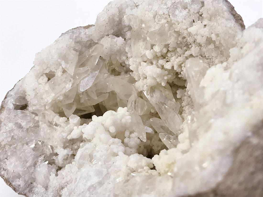 モロッコ産カルサイトジオード