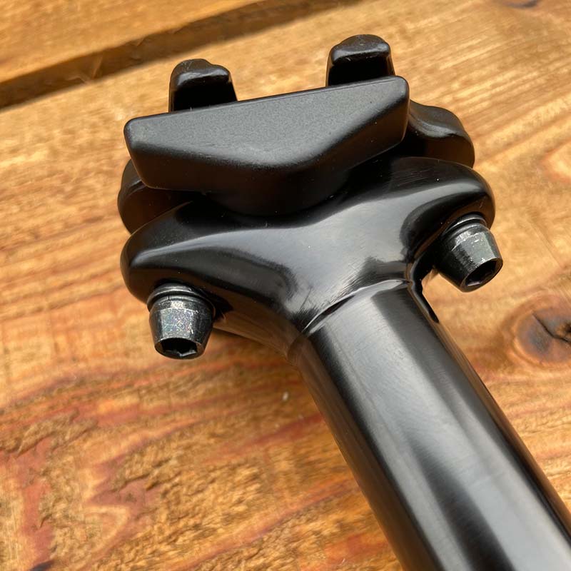 ダボス ドロッパーシートポスト 27.2 x 380mm 100mmトラベル