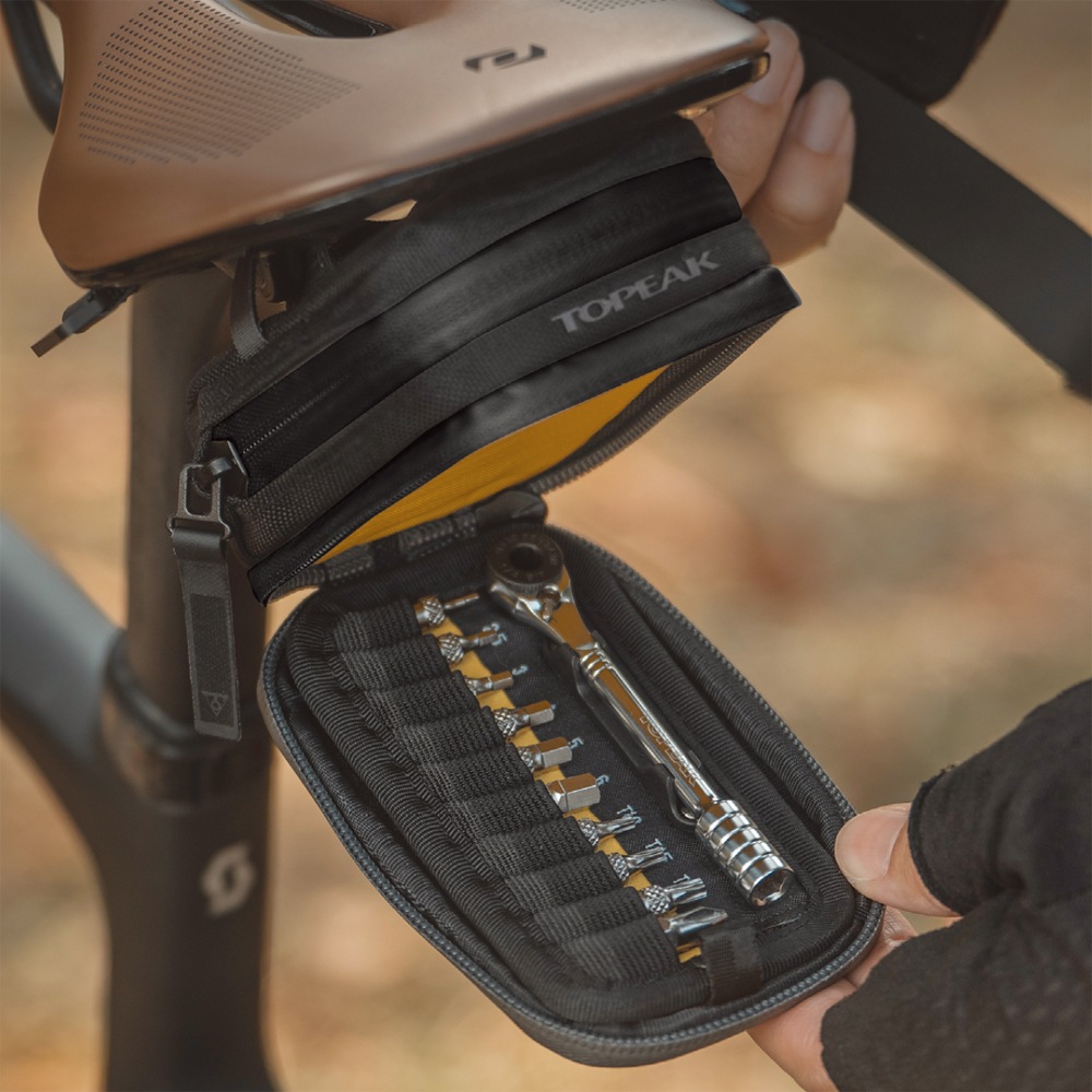 トピーク エレメンタ ギア バッグ ブラック 0.3L 携帯工具付き