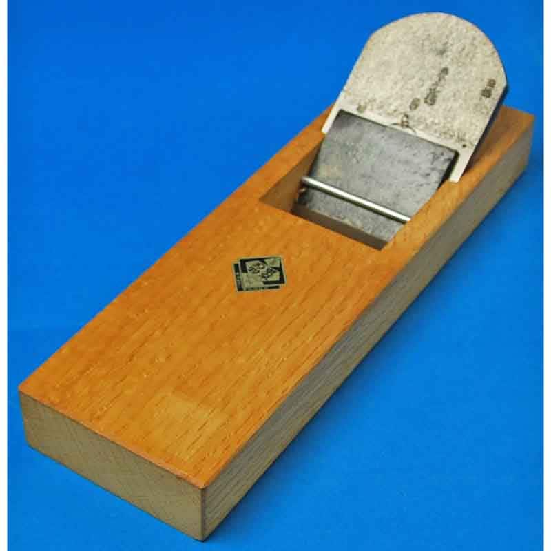 三代目千代鶴延國作 鉋 寸八（70MM） 台付鉋 NO50621 | 打ち刃物