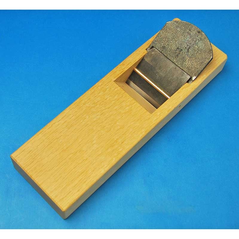 金山盡富作鉋 本 千代鶴運寿(千) 寸八（70mm） 台付鉋 | 打ち刃物