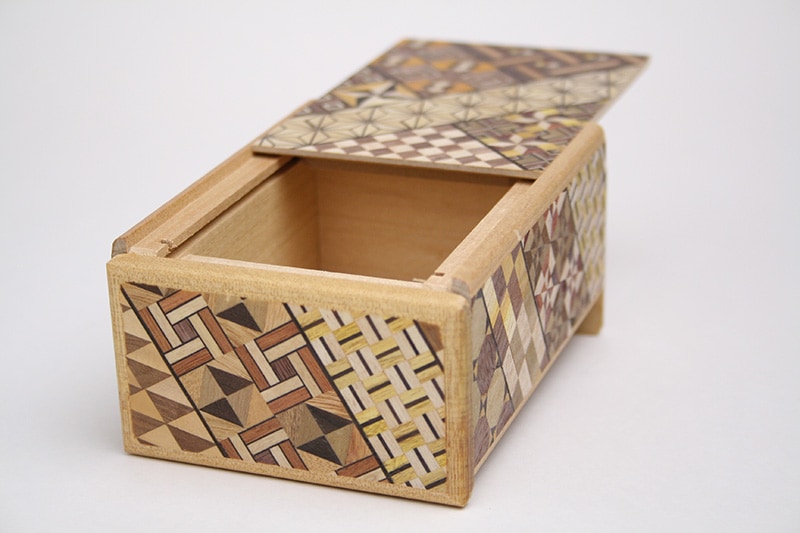 秘密箱4回仕掛け | 秘密箱 | 寄木細工専門店 箱根丸山物産