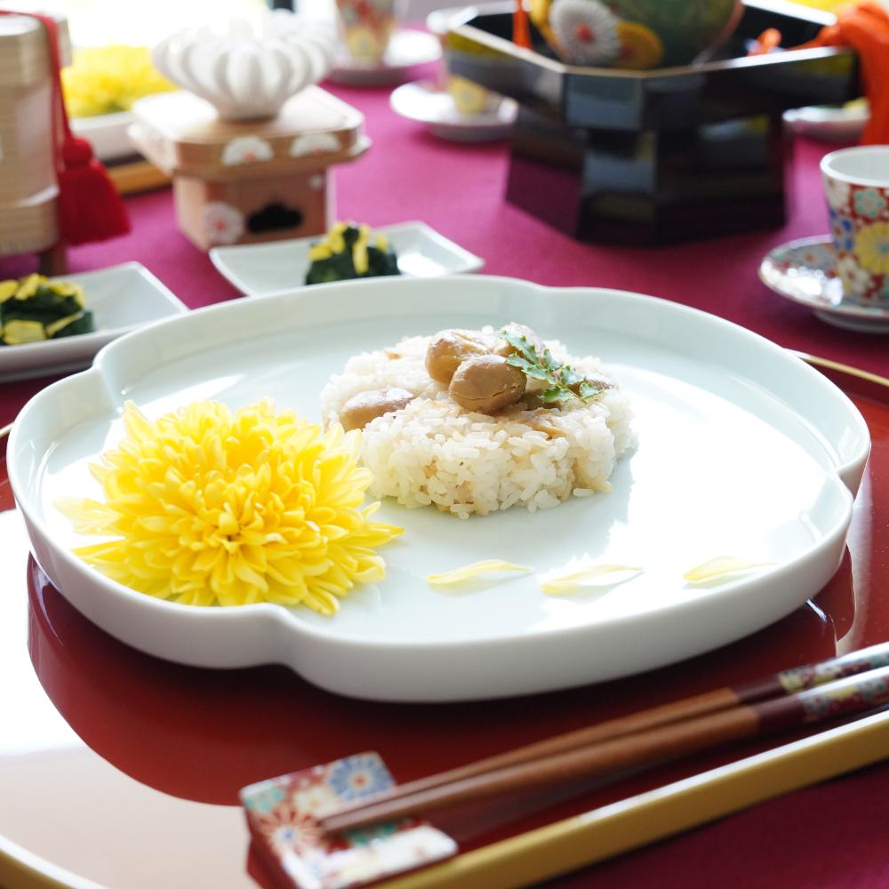 瑞季 木瓜浅鉢 青白磁 ｜ 四季折々のおしゃれな和食器通販サイト