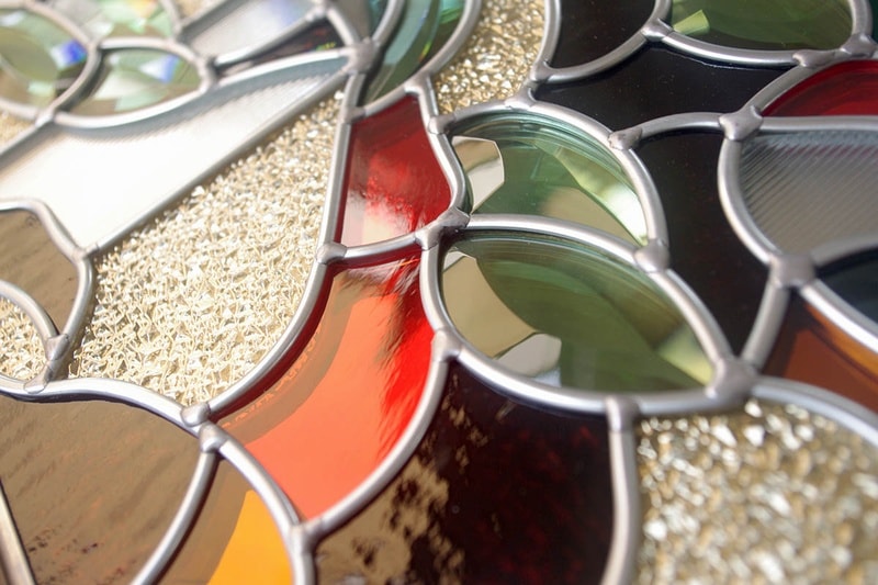 ステンドグラス 壁掛け 松 フレーム：クリア (SH-PR02) 幅524×高さ