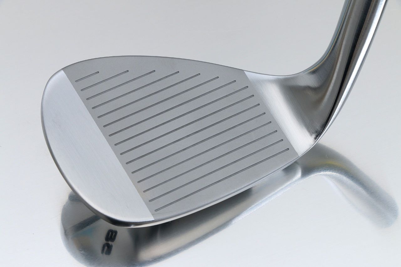 アクシスゴルフ Z5 ツアーウェッジ【“やさしいウェッジ” の最先端が