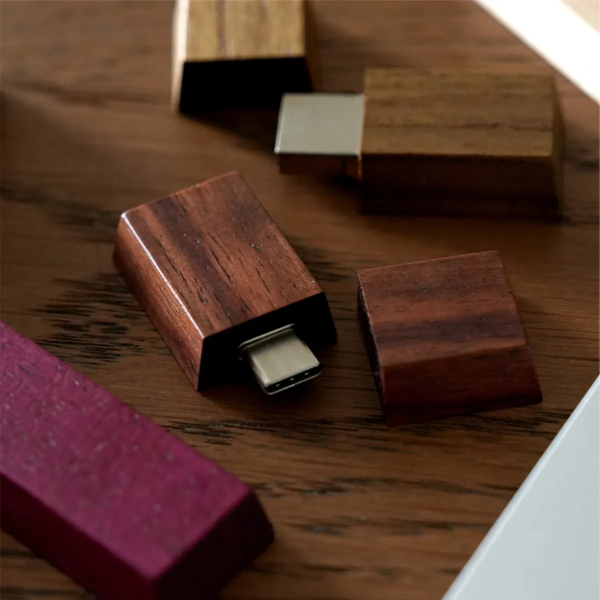 64GB】「Chocolat Mini」本物のチョコレートのような自然の木の色を