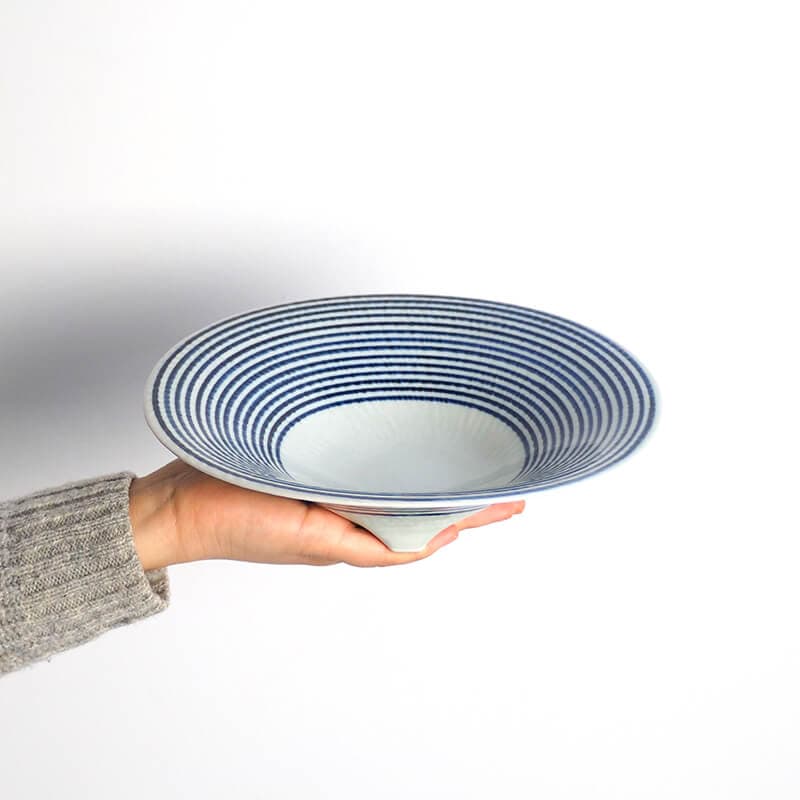 藍駒 三つ足大鉢 | ブランド,BARBAR,藍駒 | マルヒロオンラインショップ