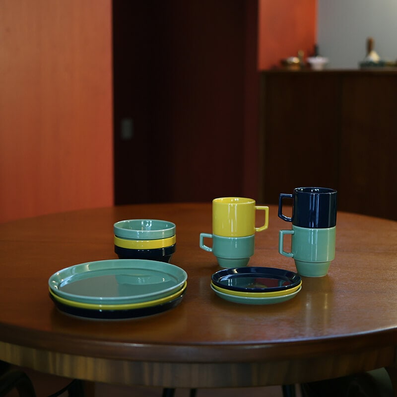 ストア限定】 SEASON 01 プレート ミニ | すべて | マルヒロオンライン