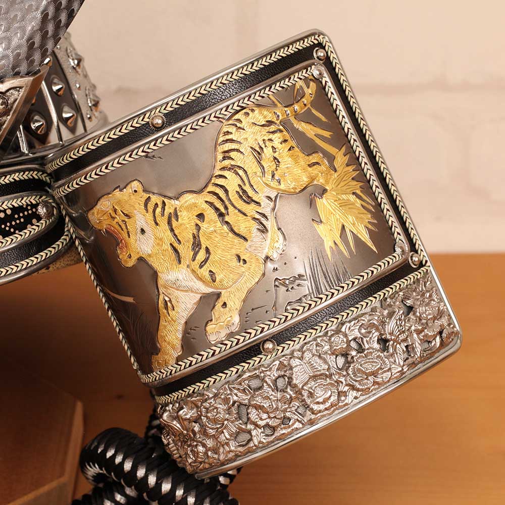 五月人形 兜飾り 着用兜 25号兜 収納飾り 着用タイプ 収納兜 兜 収納