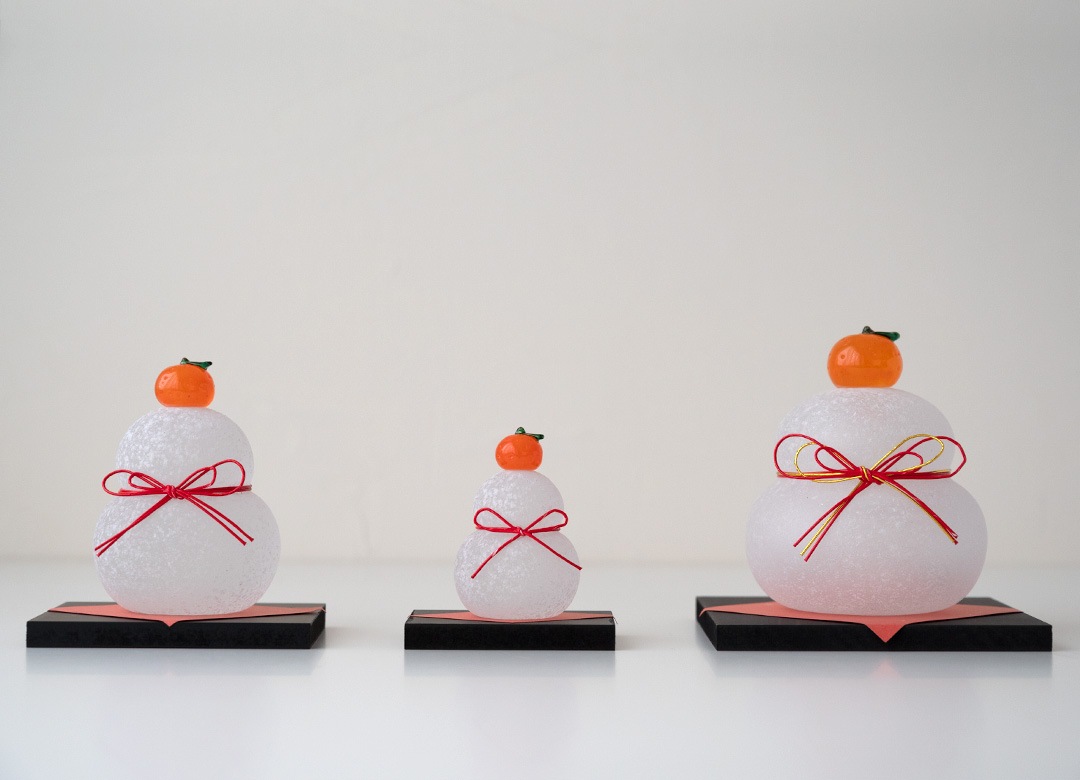 極楽寺がらす工房 ガラスの鏡餅のオブジェ／中サイズ 【かがみもち