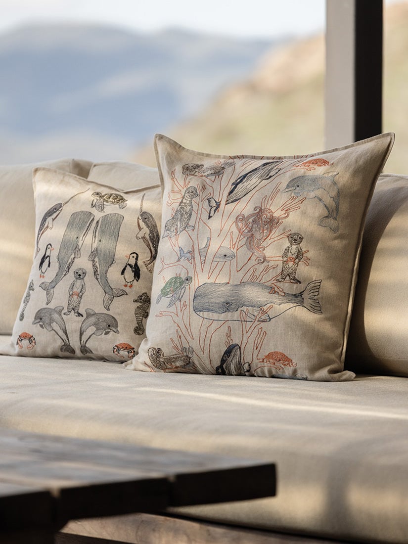 RED BAMBOO 海洋生物刺繍クッションカバー RED BAMBOO 海洋生物刺繍