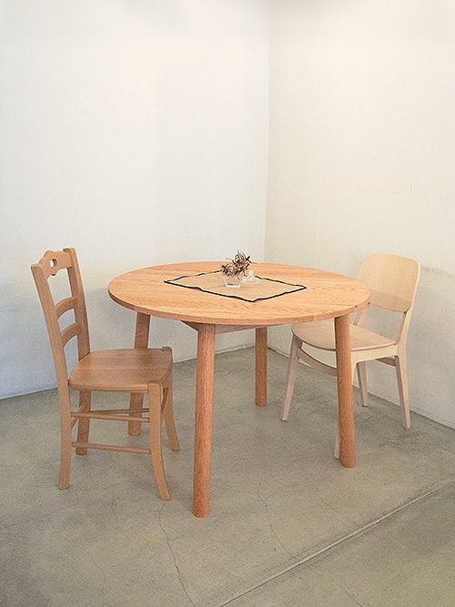 直径105cm オーク無垢 ラウンドテーブル｜イデア