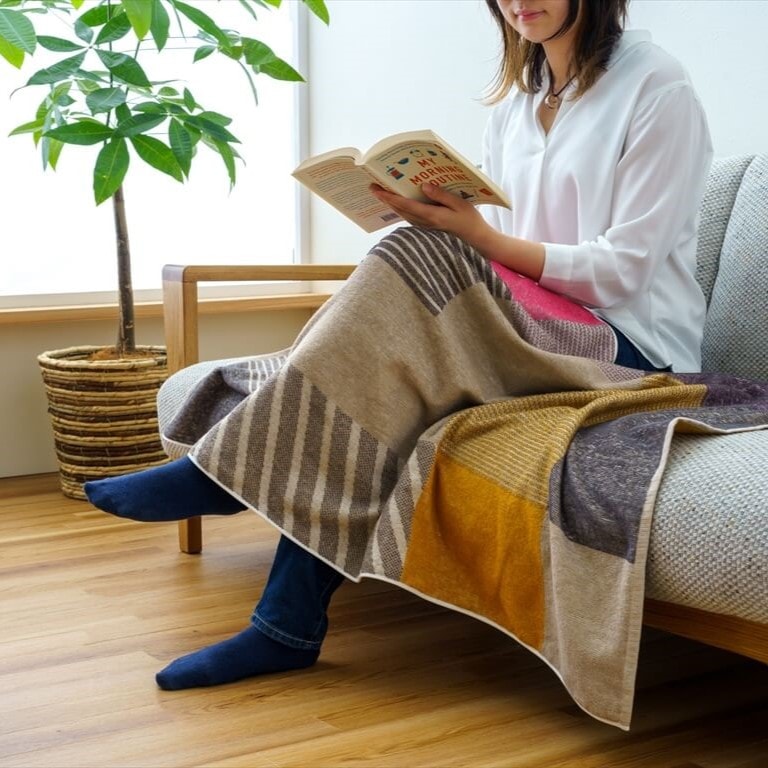 コットンブランケット ひざ掛け 肌掛け カーラ 75×150㎝ m&c5