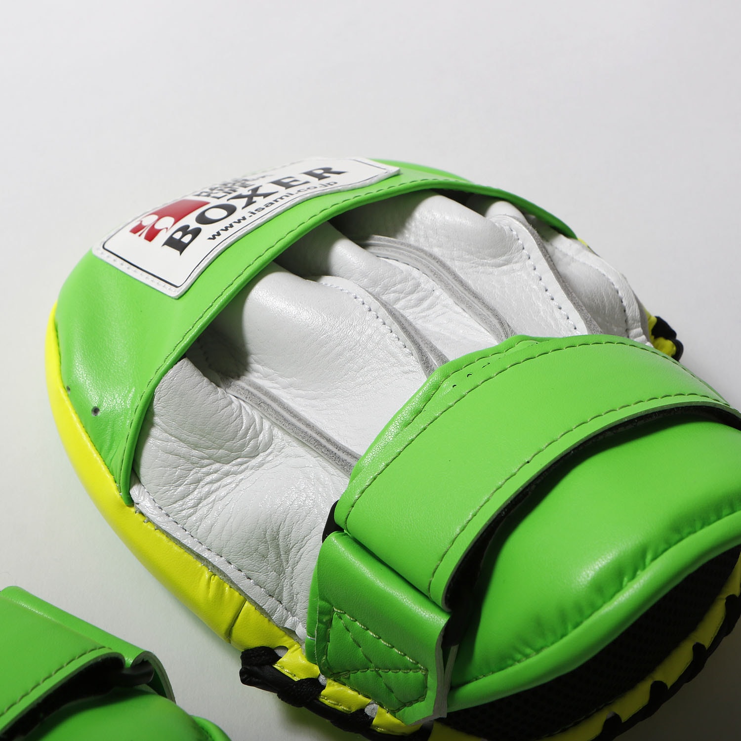 最終価格 トップキング本革キックミット、イサミパンチングミット TOP