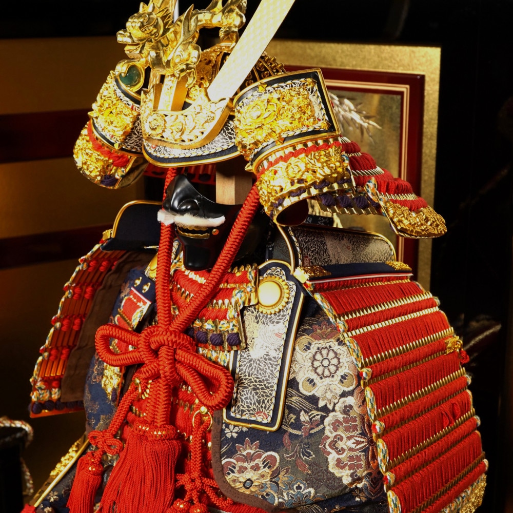 五月人形】15号 天山 赤糸威 鎧飾り〈雄山作〉 ｜雛人形・五月人形の