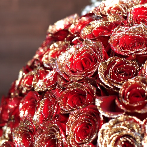 赤薔薇ゴールドラメ108本の花束 | バラ・生花,赤薔薇,花束 | ROSESHOP
