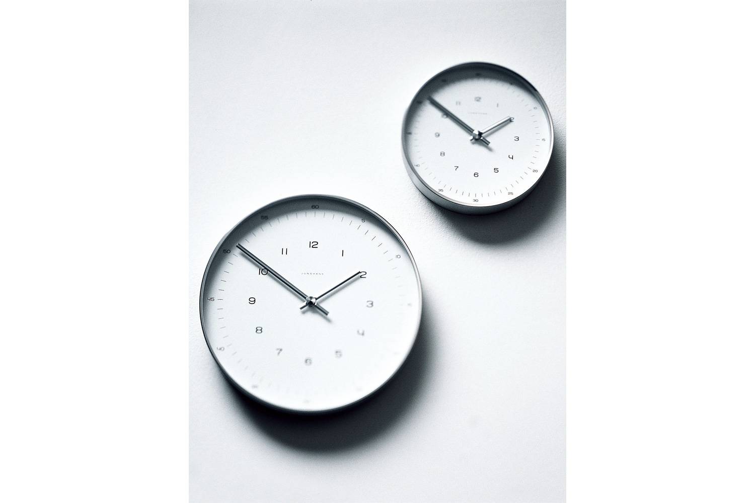 マックス・ビル バイ ユンハンス MBL030002 / MBL030003の通販 | 家具