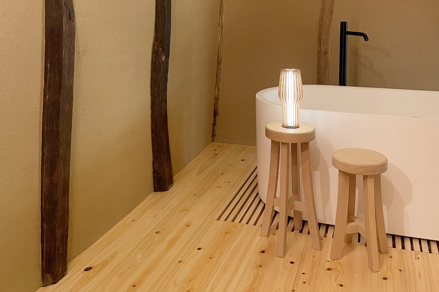 ナヤ スツールの通販 | 家具・インテリア通販 MAARKET マーケット