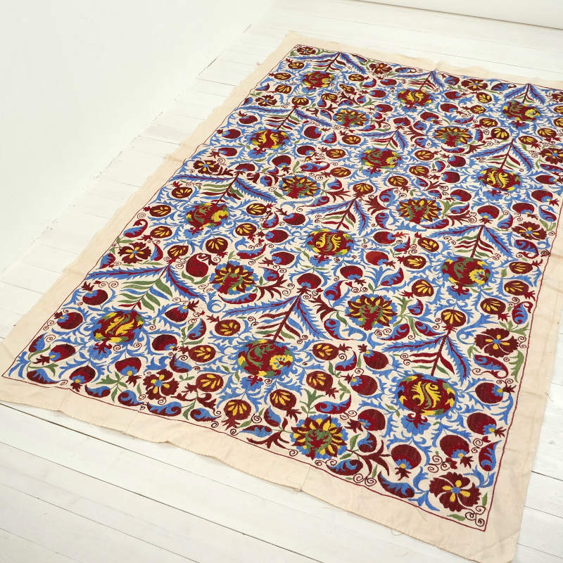 オールドスザンニ 138cm×206cm 中央アジア手刺繍布｜マライカ公式通販