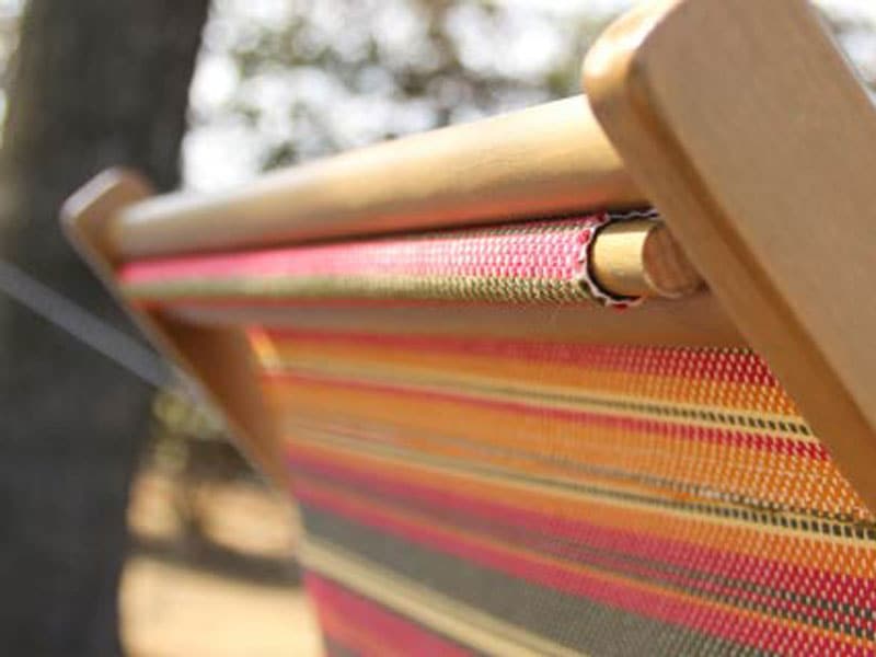 松右衛門帆を使用した折り畳みできるウッドデッキチェア | インテリア